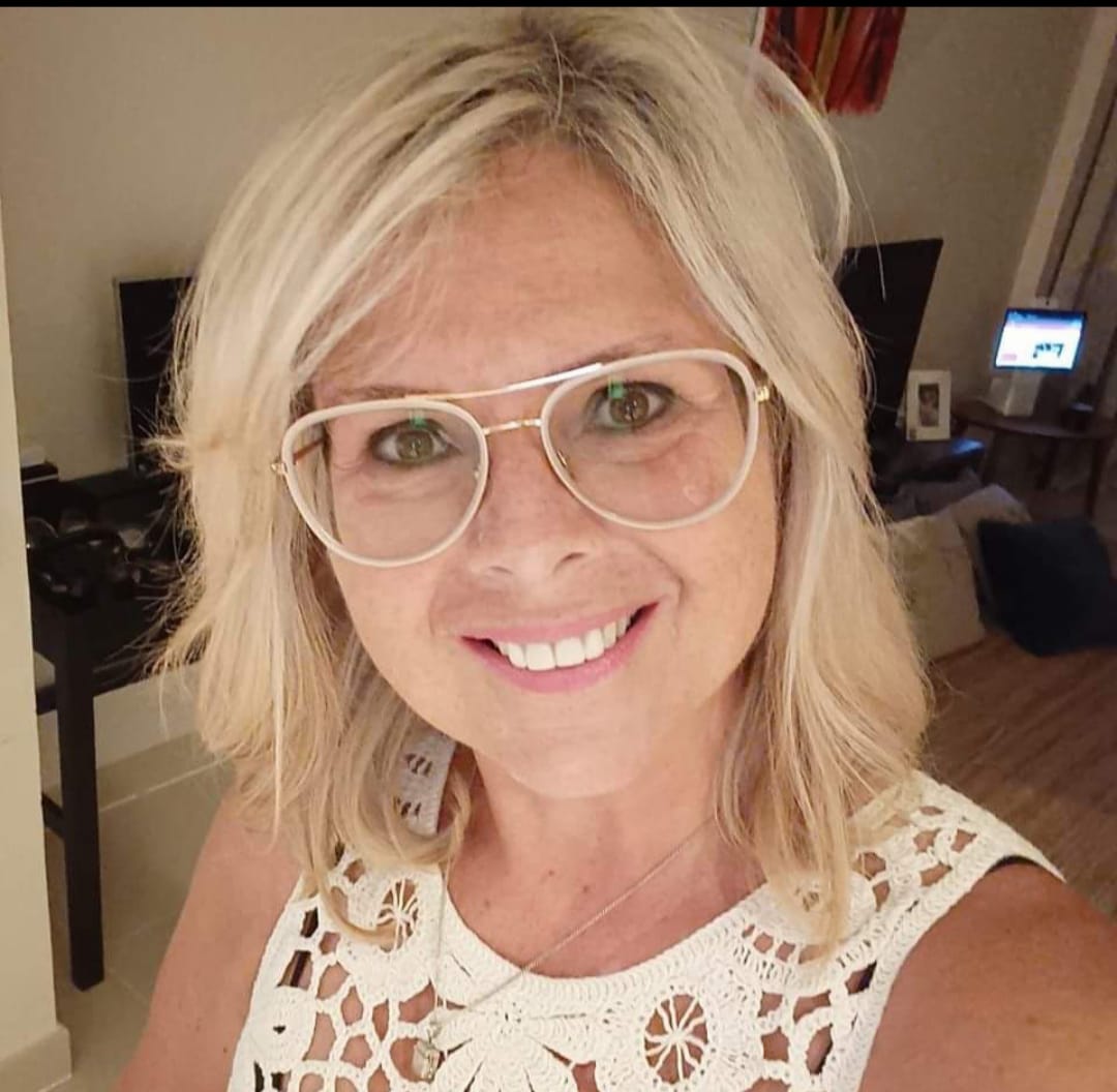 Imagen de perfil de Claire en duduo.